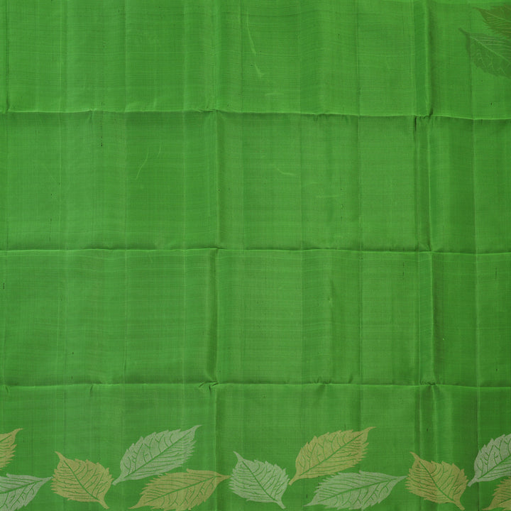 Hayagrivas Leaf Green Handloom Soft Silk Saree KBE2154A2-4