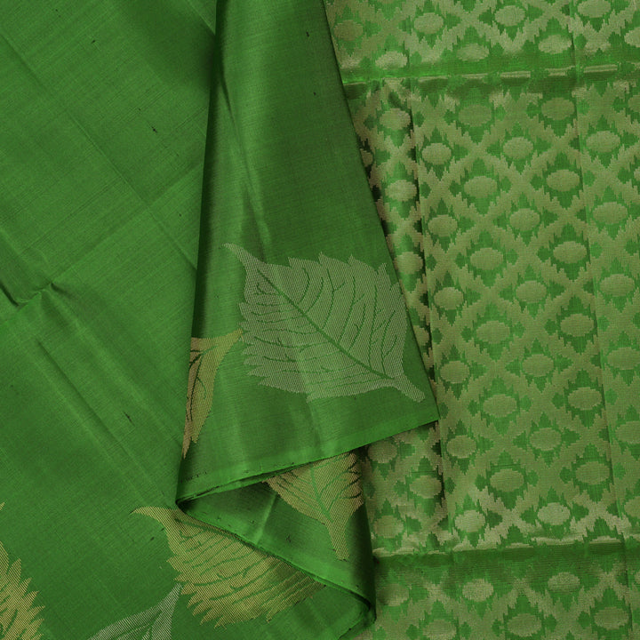 Hayagrivas Leaf Green Handloom Soft Silk Saree KBE2154A2-4