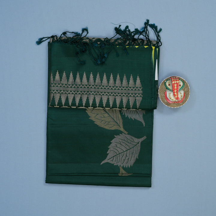 Hayagrivas Dark Green Handloom Soft Silk Saree KBE2154A2-7