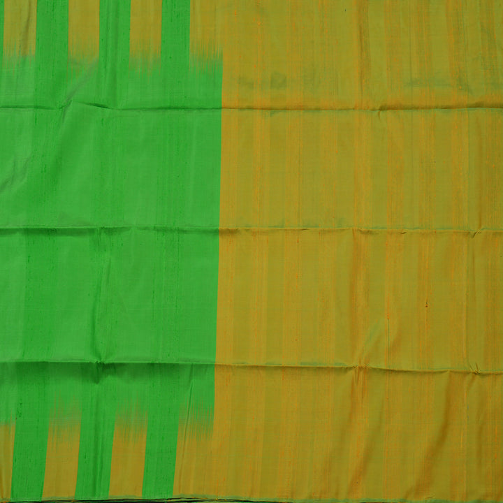 Hayagrivas Parrot Green Handloom Soft Silk Saree KBE2162A1-14