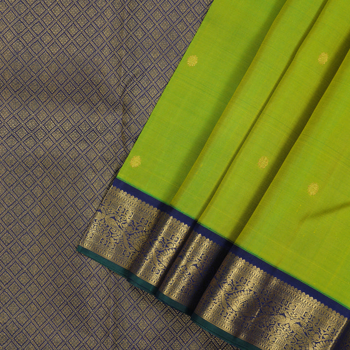 Hayagrivas Handloom Fluorescent Green Kanjivaram Silk Saree with Navy Blue Border KBE2201A3-2