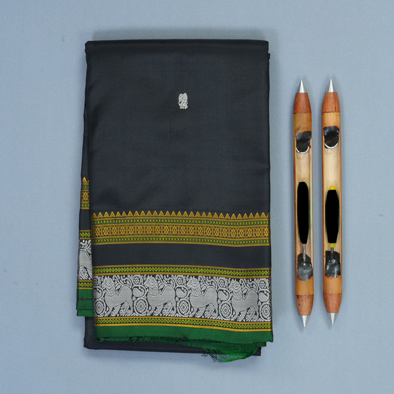 Hayagrivas Handloom Black Kanjivaram Silk Saree KBE2278B2-1