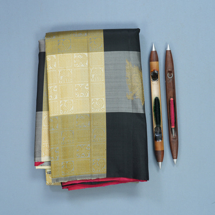 Hayagrivas Handloom Multicolour Checks Kanjivaram Silk Saree KBE2282B1-1