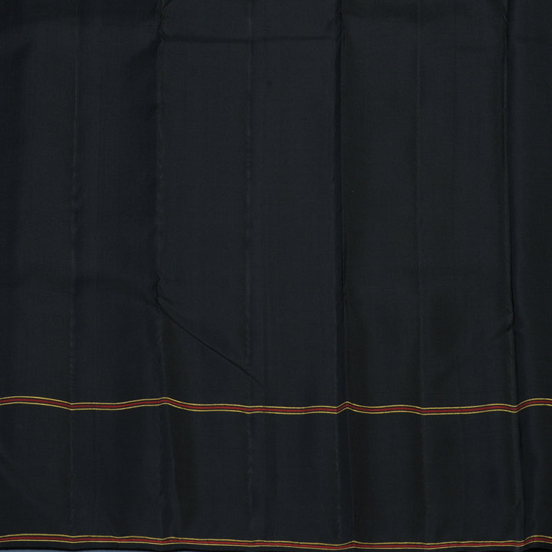 Hayagrivas Handloom White Kanjivaram Silk Saree with Ganga Jamuna Border KBE2334B6-1