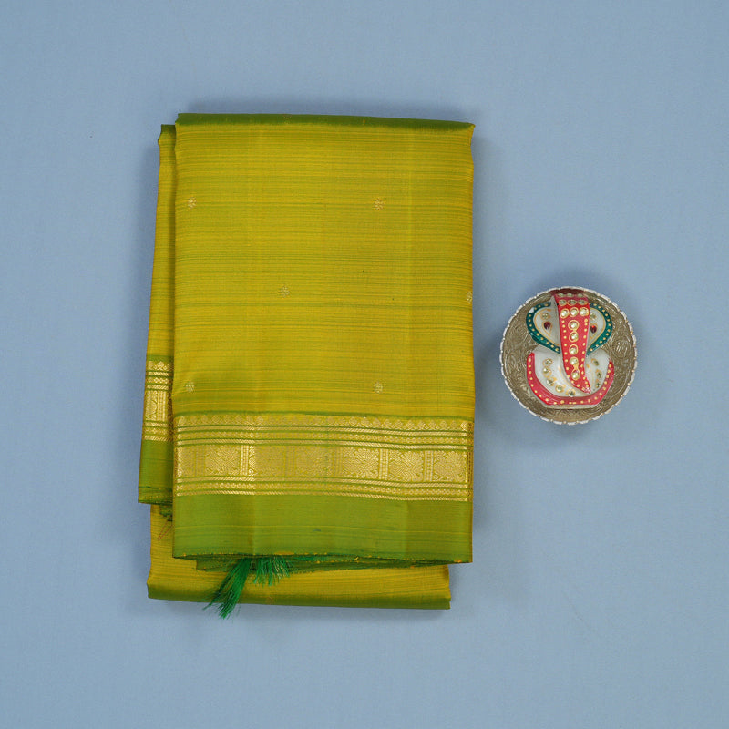 Hayagrivas Handloom Yellowish-Green Kanjivaram Silk Saree KBE2417C5-5
