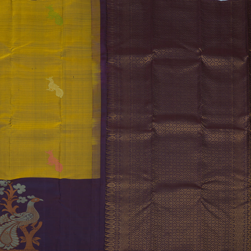 Hayagrivas Handloom Yellowish-Green Kanjivaram Silk Saree with Deep Nagapazham Border KBE2437C3-5