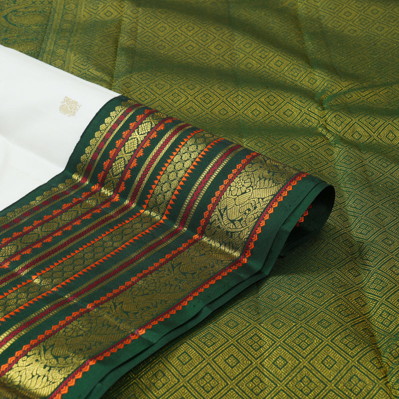 Hayagrivas Handloom Milk-White Kanjivaram Silk Saree with Ganga Jamuna Border KBE2446C14-1