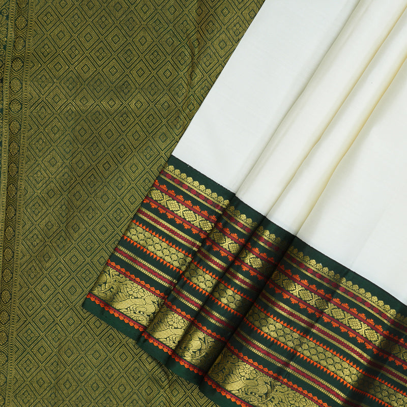 Hayagrivas Handloom Milk-White Kanjivaram Silk Saree with Ganga Jamuna Border KBE2446C14-1