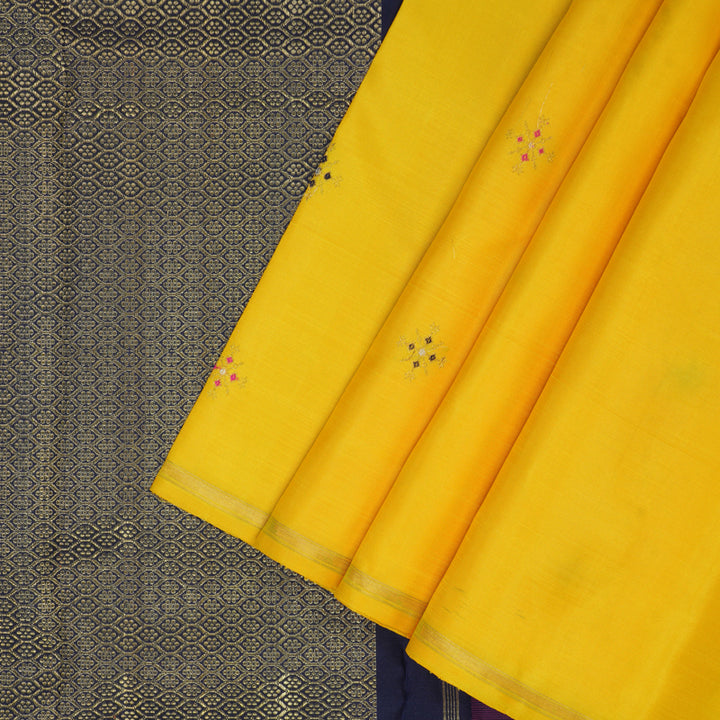 Hayagrivas Handloom Yellow Kanjivaram Silk Saree KBE2514C3-1