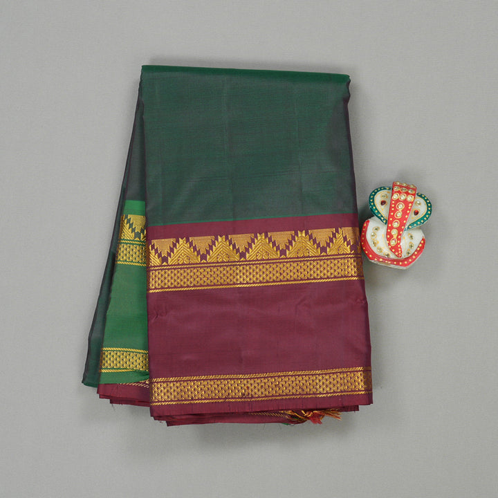 Hayagrivas Mandhalir Handloom Kanjivaram Silk Saree with Ganga Jamuna (Green And Wine Maroon) Border KBE264E2-2
