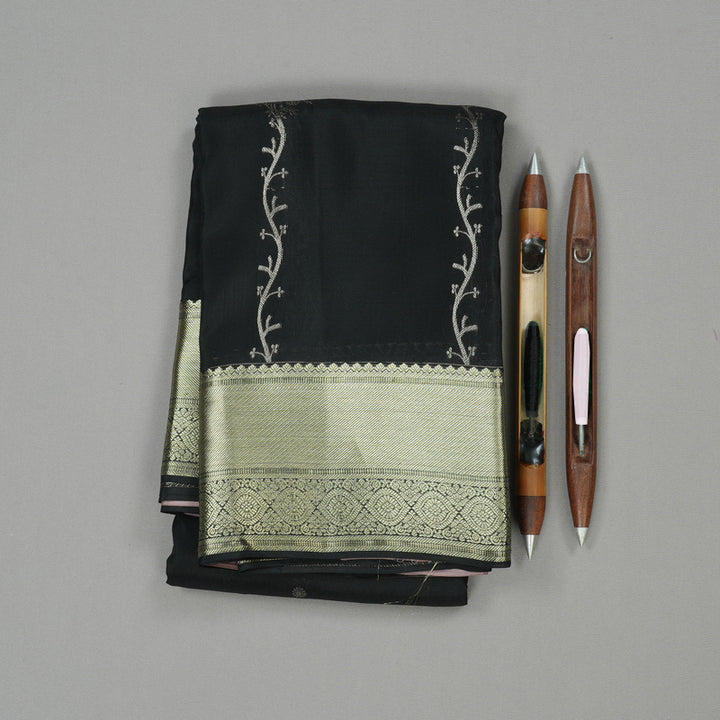 Hayagrivas Black Handloom Kanjivaram Silk Saree KBE281E1-1
