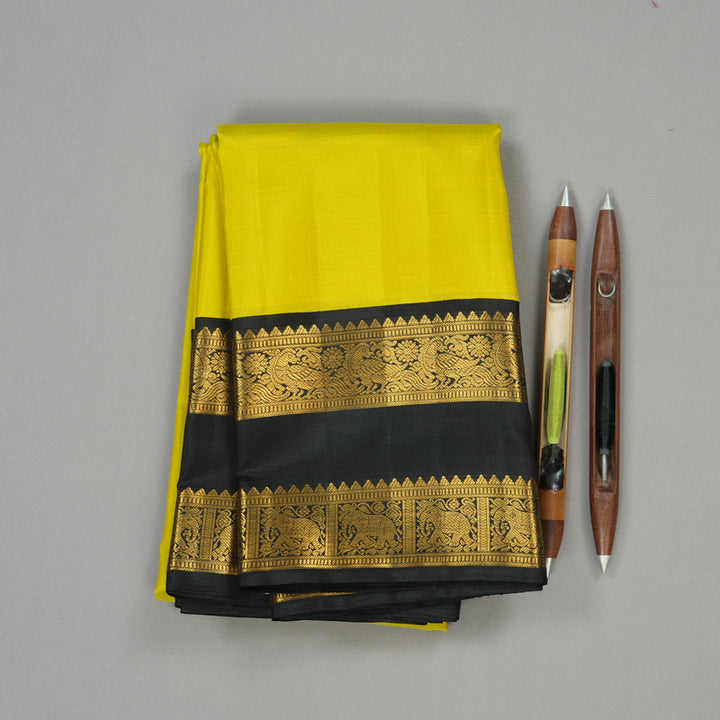 Hayagrivas Lemon Yellow Handloom Kanjivaram Silk Saree with Black Border KBE292E2-1
