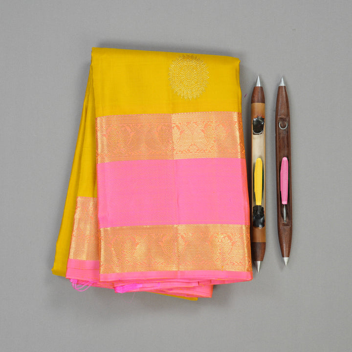 Hayagrivas Handloom Kanjivaram silk saree in Lemon yellow with baby pink contrast Retta pet border KBE294E1-1