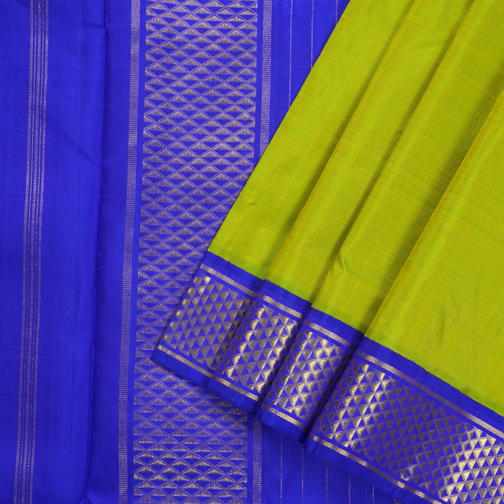 Hayagrivas Handloom Pure Kanjivaram Madisar Ten Yard Silk Saree in Vivid Fluorescent Green KBE309E4-4