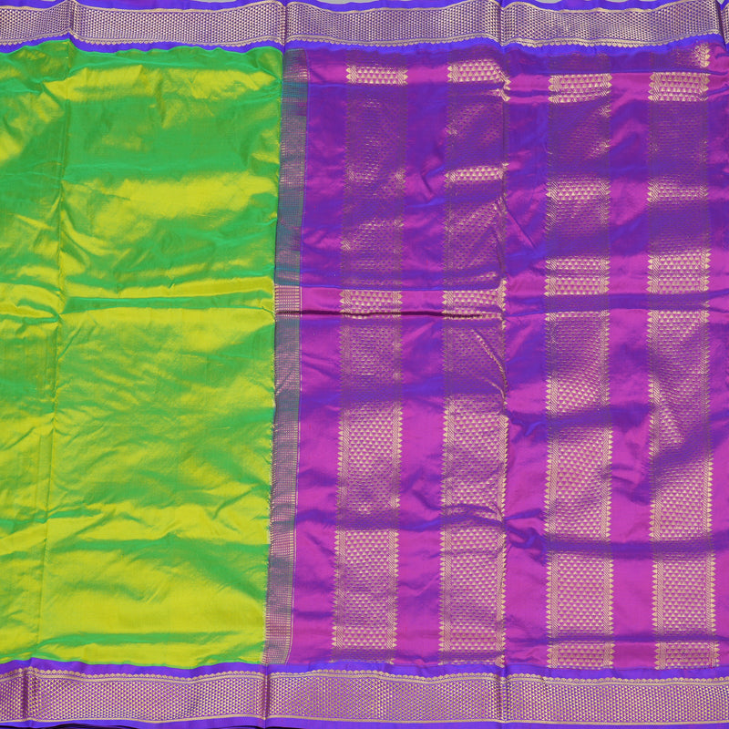 Hayagrivas Handloom Kanjivaram Ten Yards Silk Saree in Enchanting Fluorescent Green KBE318E1-7