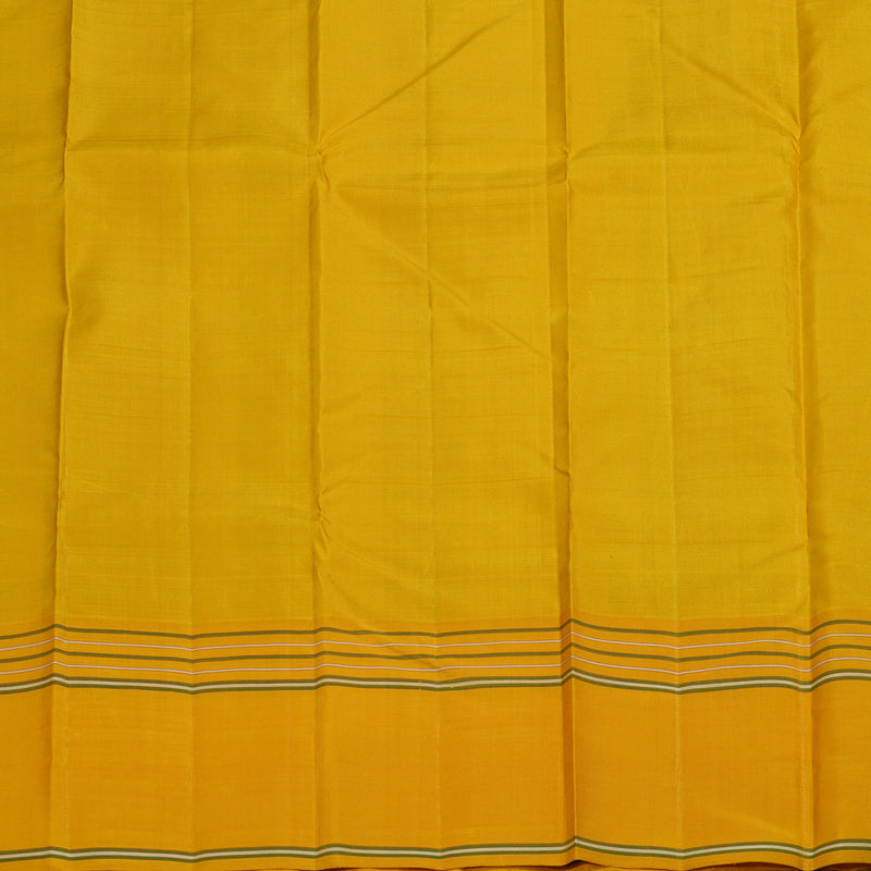 Hayagrivas Handloom Kanjivaram Silk Saree in Stunning Bottle Green with Ganga Jamuna KBE328E3-3
