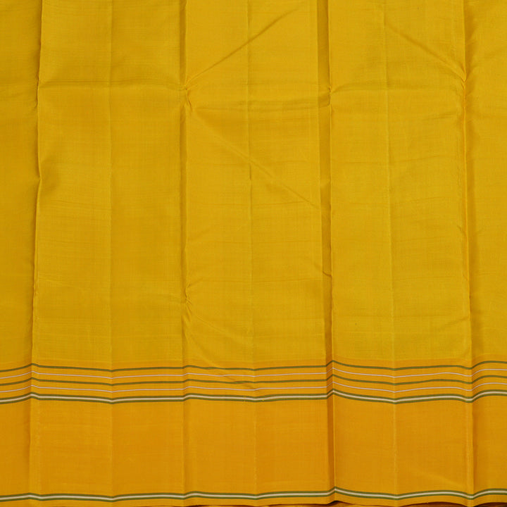 Hayagrivas Handloom Kanjivaram Silk Saree in Stunning Bottle Green with Ganga Jamuna KBE328E3-3