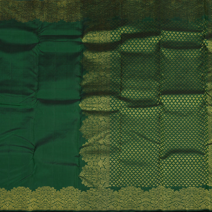 Hayagrivas Handloom Pure Kanjivaram Silk Saree in Charming Bottle Green KBE462F3-1