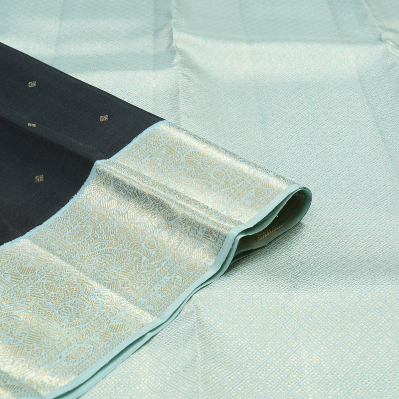Hayagrivas Handloom Kanjivaram Silk Saree in Black with Korvai Contrast KBE468F6-3