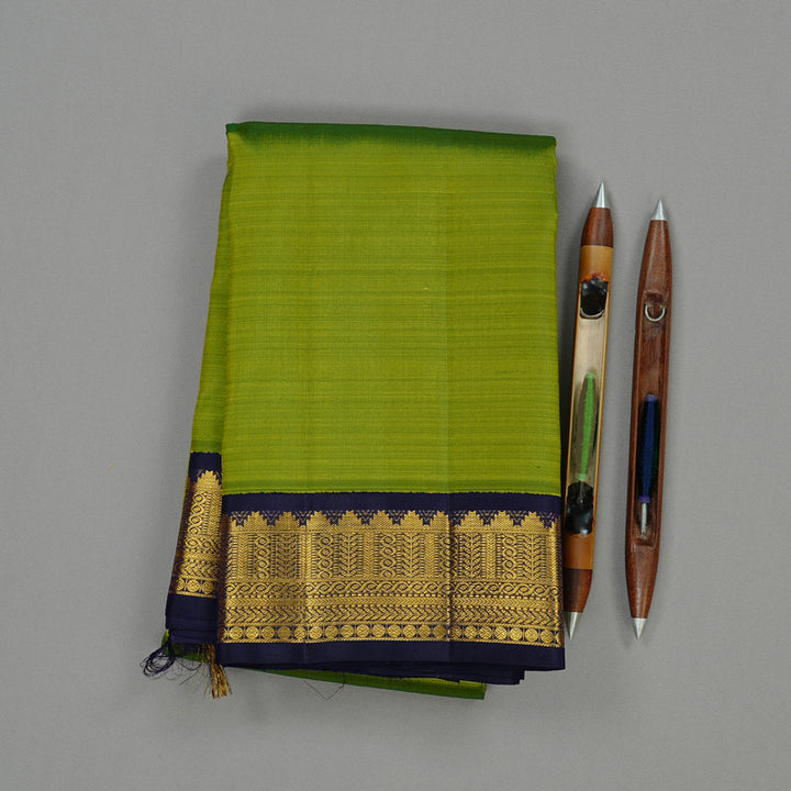 Hayagrivas Handloom Kanjivaram Silk Saree in Mesmerizing Fluorescent Green KBE46D10-1