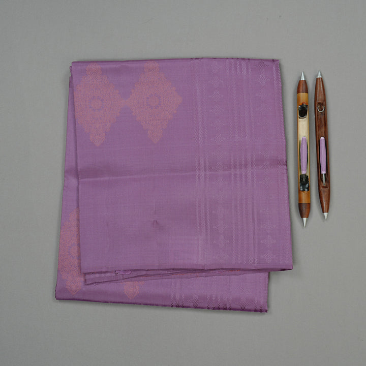 Hayagrivas Handloom Soft Silk Saree in Refreshing Dark lavender KBE64D2-1