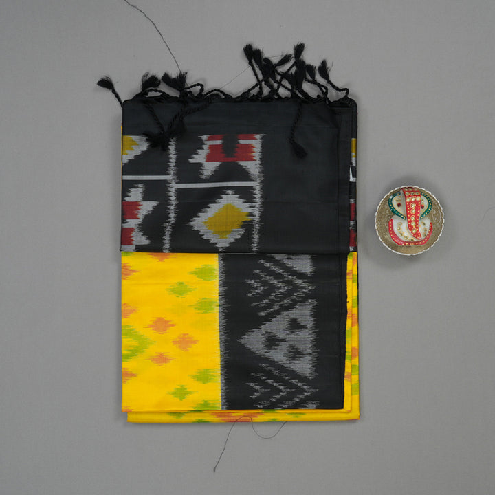 Hayagrivas Yellow Pure Ikkat Soft Silk Saree KBE662G13-2