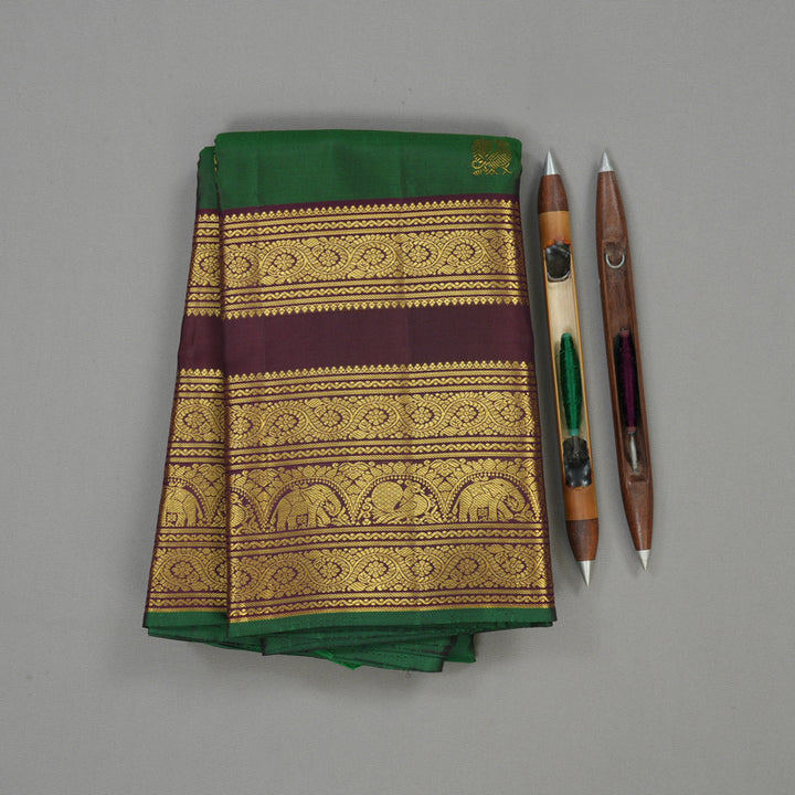 Hayagrivas Handloom Bottle Green Kanjivaram Silk Saree with Wine Maroon Border KBE670G7-4