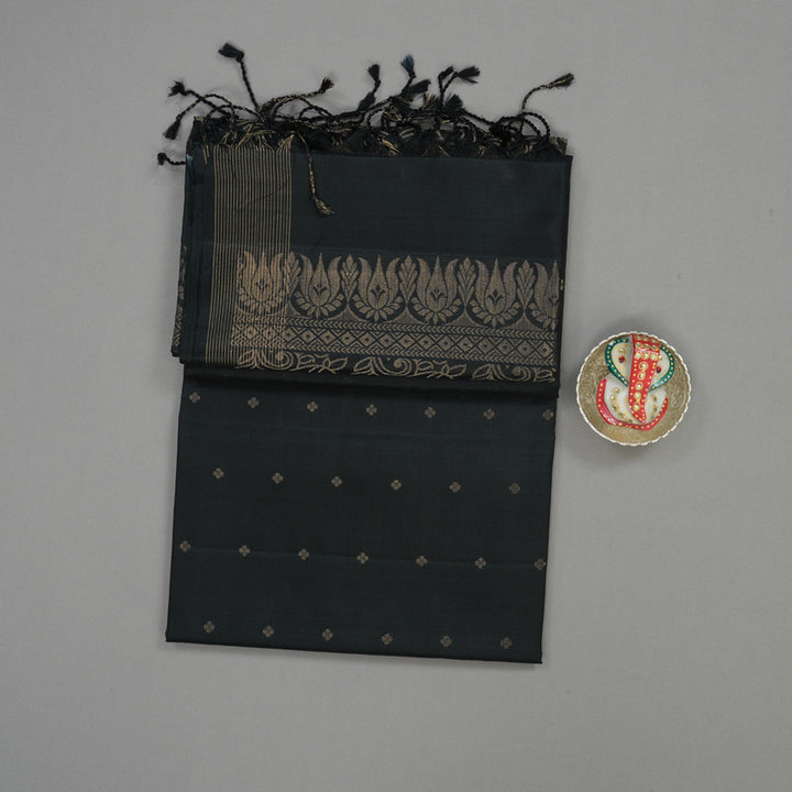 Hayagrivas Handloom Black Soft Silk Saree KBE674G3-4