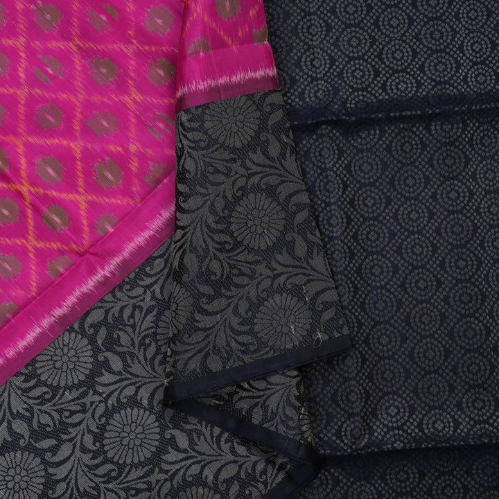 Hayagrivas Magenta Pure Ikkat Soft Silk Saree KBE674G9-1