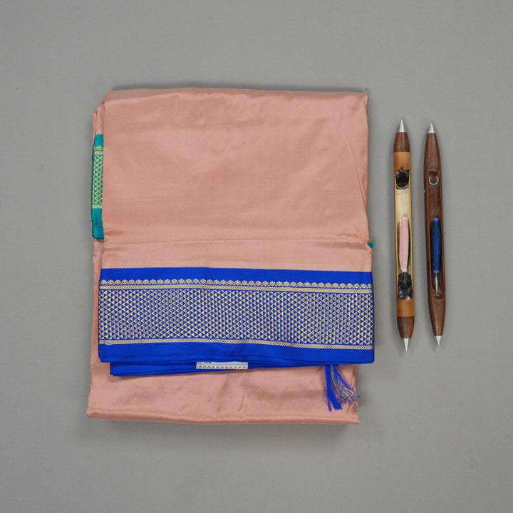 Hayagrivas Handloom Onion Pink Ten Yards Kanjivaram Silk Saree with Ganga Jamuna (Blue & Green) Border KBE68D1-36