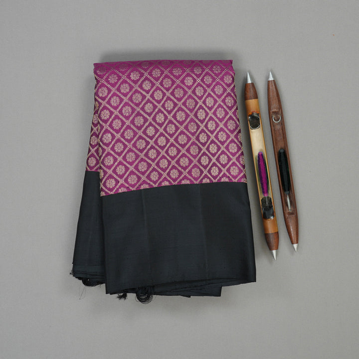 Hayagrivas Handloom Pure Plum Purple Kanjivaram Silk Saree with Black Border KBE736G13-1