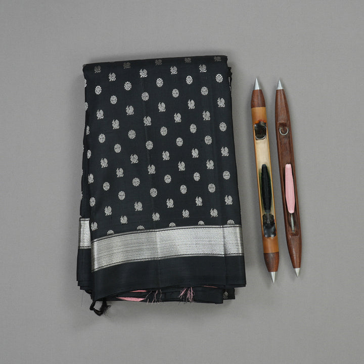 Hayagrivas Handloom Black Kanjivaram Silk Saree KBE736G27-1