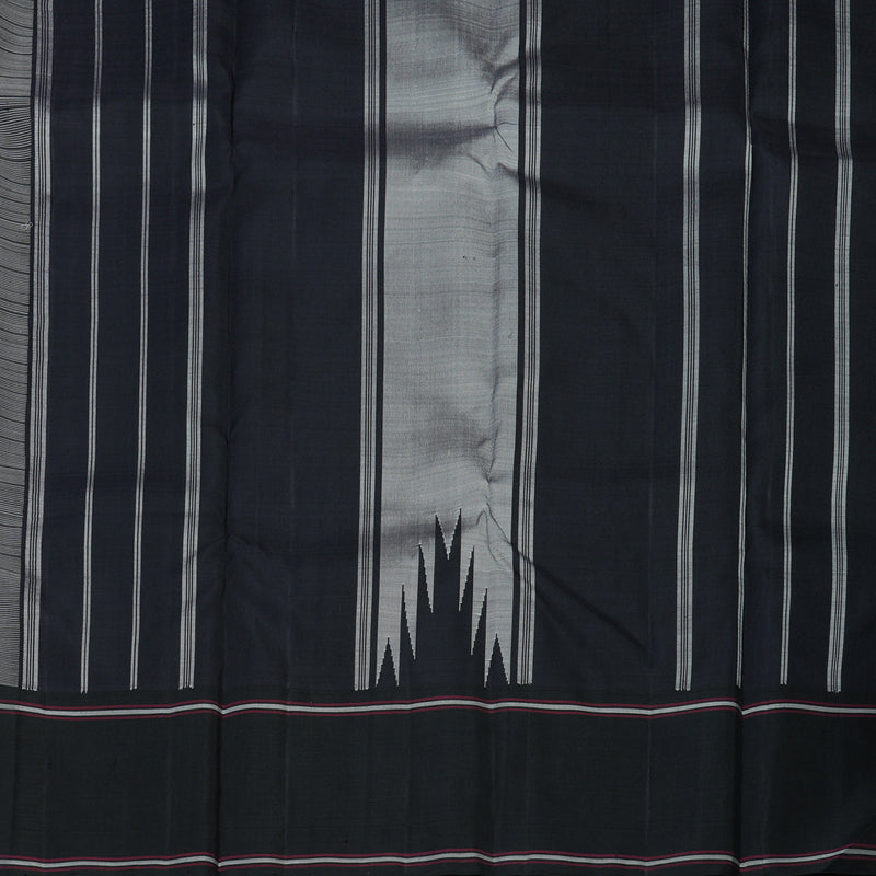 Hayagrivas Handloom Pristine-White Kanjivaram Silk Saree with Black Border KBE747G1-4