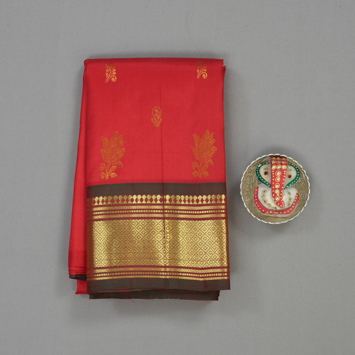 Hayagrivas Handloom Red Kanjivaram Silk Saree with Manthalir Border KBE755G14-12