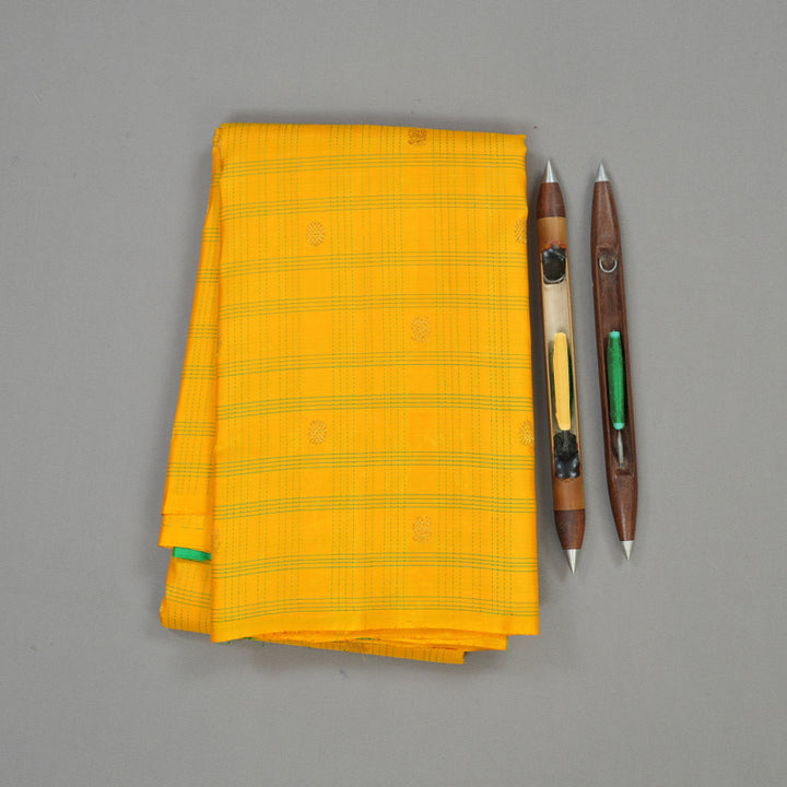 Hayagrivas Handloom Yellow Kanjivaram Silk Saree KBE853H13-5