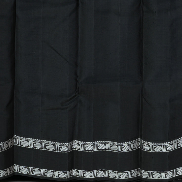 Hayagrivas Handloom Half-White Kanjivaram Silk Saree with Black Border KBE854H4-1
