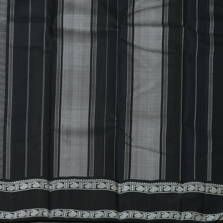 Hayagrivas Handloom Half-White Kanjivaram Silk Saree with Black Border KBE854H4-1
