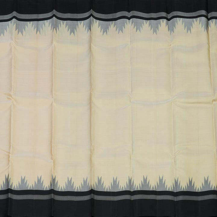 Hayagrivas Handloom Cream Kanjivaram Silk Saree with Black Border KBE866H10-4