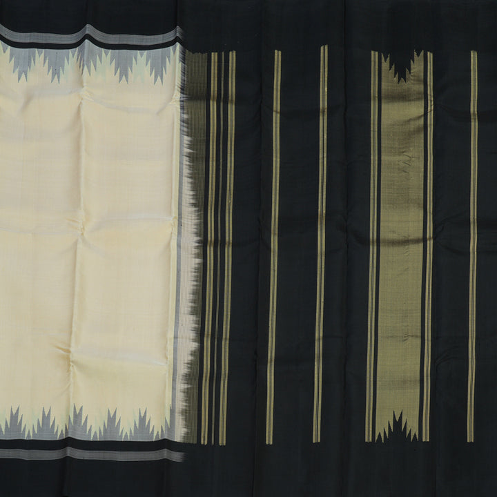 Hayagrivas Handloom Cream Kanjivaram Silk Saree with Black Border KBE866H10-4
