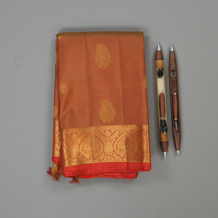 Hayagrivas Handloom Dual Tone (Orange & Red) Kanjivaram Silk Saree with Dual Tone (Orange & Red) Border KBE904H3-1