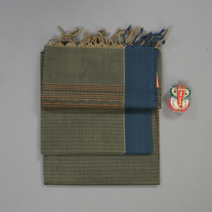 Hayagrivas Handloom Pure Cotton Saree in Subdued Ash Grey KBE98D9-2