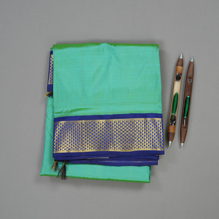 Hayagrivas Handloom Dual Tone (Green & Yellow) Kanjivaram Ten Yards Silk Saree KBE995I2-2