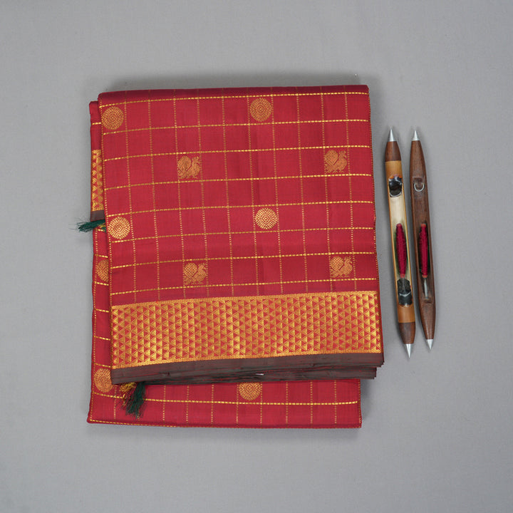 Hayagrivas Handloom Maroon Ten Yards Silk Madisar Saree KBF195E11-2