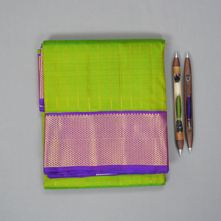 Hayagrivas Handloom Fluorescent Green Ten Yards Silk Saree with Purple Border KBF195E8-2