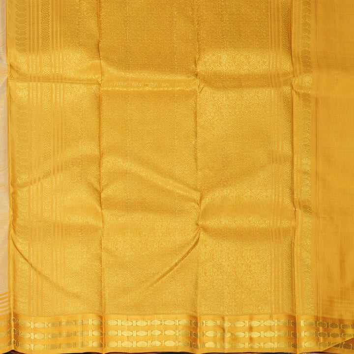 Hayagrivas Handloom Cream Kanjivaram Silk Saree with Ganga Jamuna Border KBF284E5-1