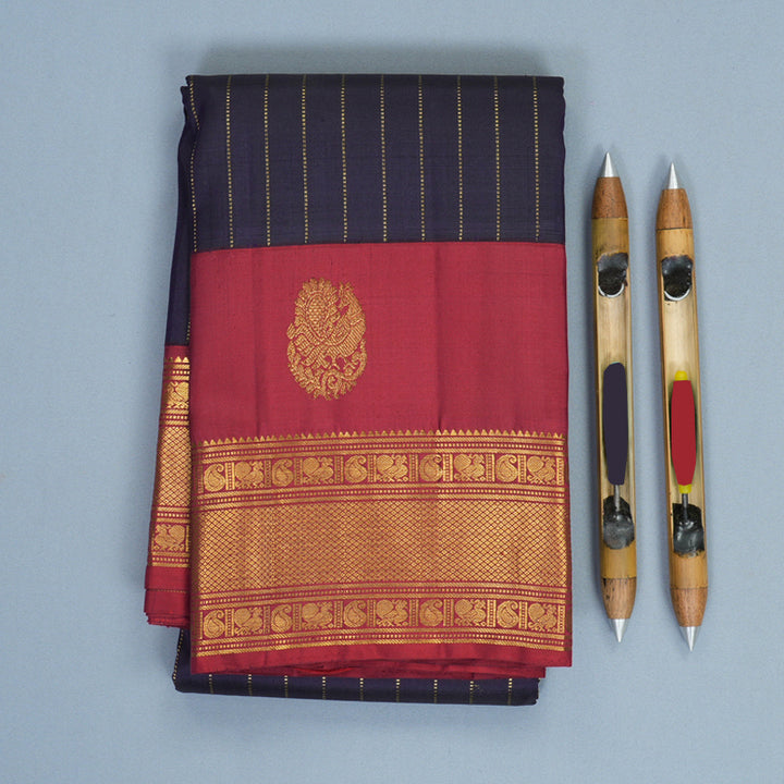 Hayagrivas Handloom Navy Blue Kanjivaram Silk Saree with Maroon Border KBF430F1-2