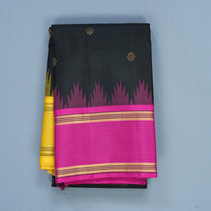 Hayagrivas Handloom Black Kanjivaram Silk Saree with Ganga Jamuna Border KBF607G7-2