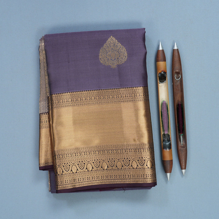 Hayagrivas Handloom Lavender-Grey Kanjivaram Silk Saree with Nagapazham Border KBF695G15-8