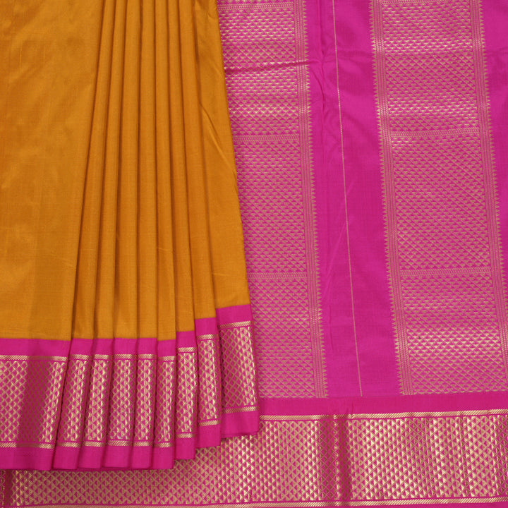 Hayagrivas Handloom Mustard Yellow Ten Yards Silk Saree KBF736G3-4