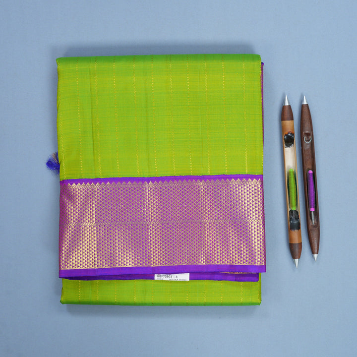 Hayagrivas Handloom Fluorescent Green Ten Yards Silk Saree KBF739G7-3
